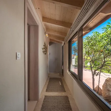 Villa Carvella With Private Pool *