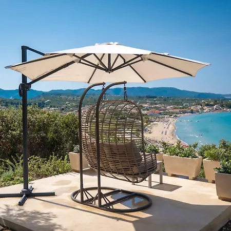 Carvella - A Sublimely Relaxing Escape! וילה